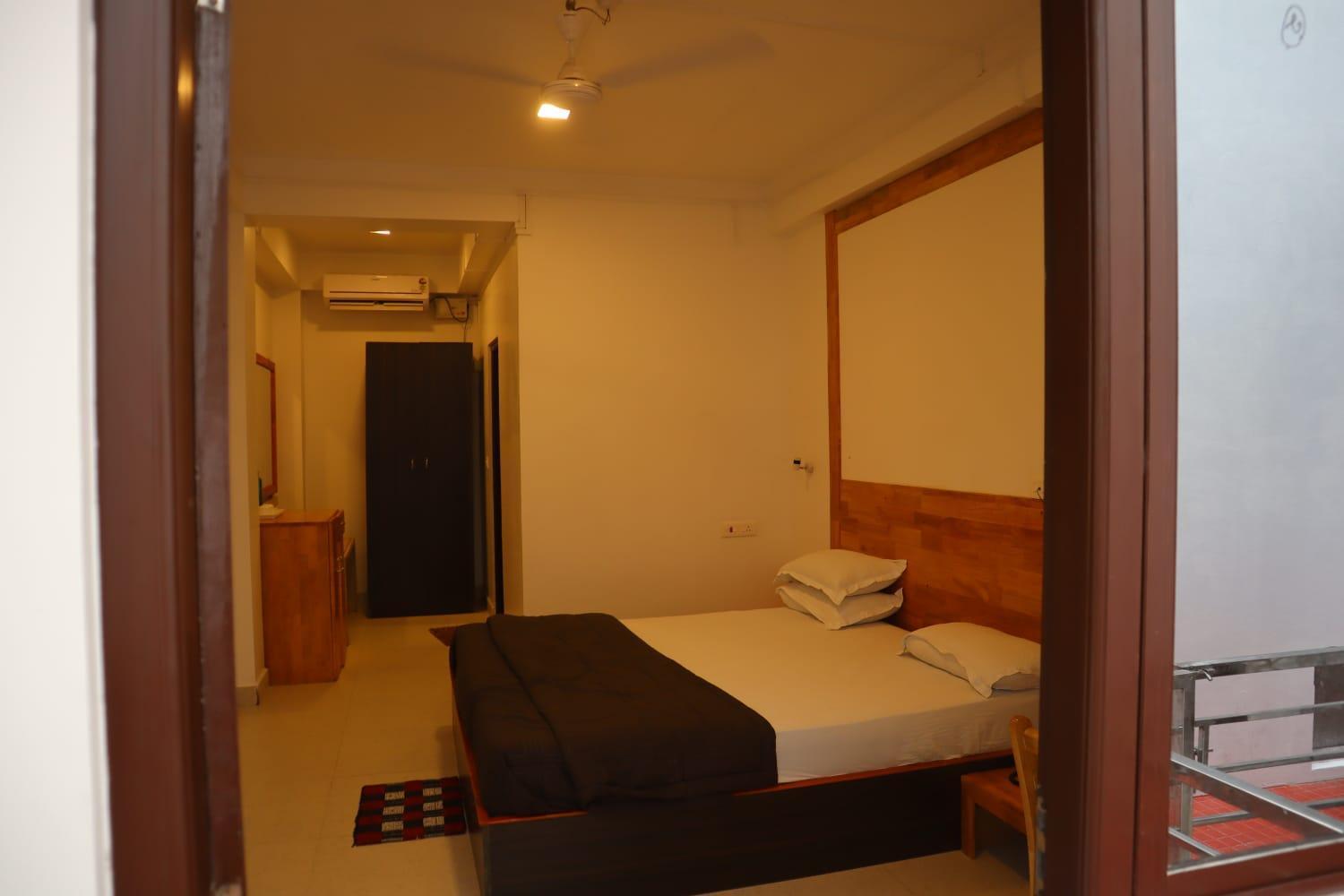 Coconhuts Beach Resort Lakshmanpur Exterior photo